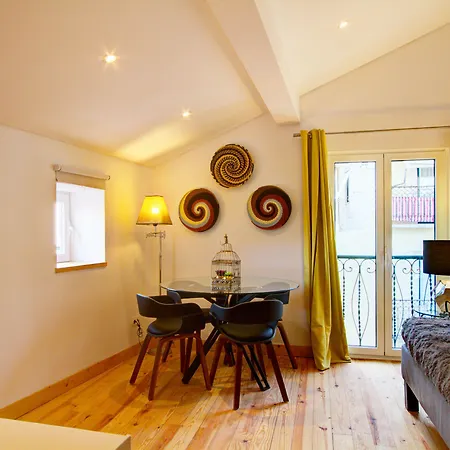 Castelo Nocleg ze śniadaniem 4*